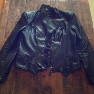 Vegan leather Moto! 💋😎